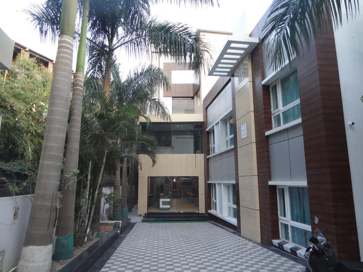 Kamakshi Residency By Royal Collection Hotel & Resorts Tapovan المظهر الخارجي الصورة